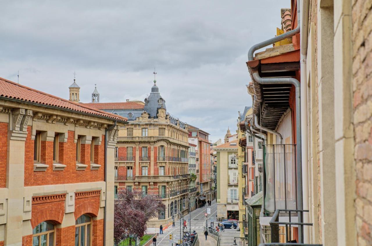 Apartament Casa Bidaiari By Clabao Pampeluna Zewnętrze zdjęcie